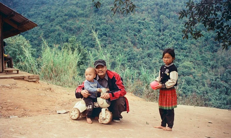 Când visul libertății devine coșmar: Povestea unei nurori și a unei mame-soacre care nu vrea să plece