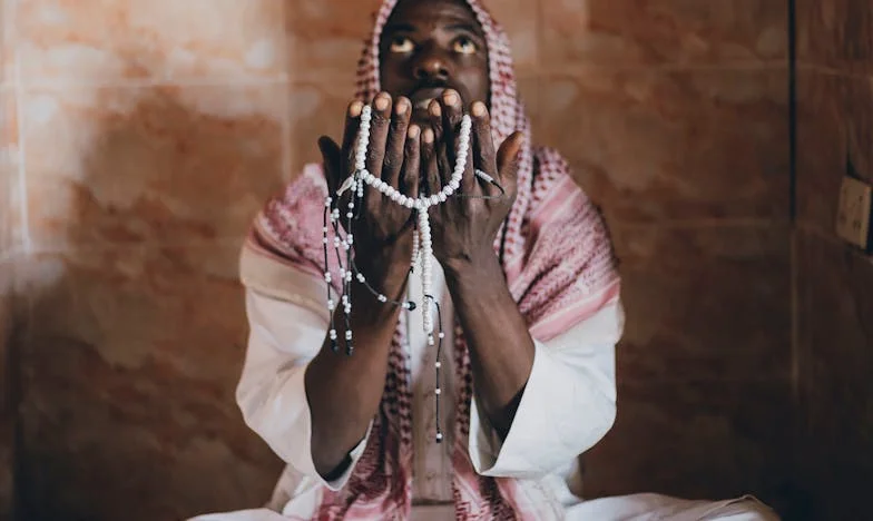 Cum rugăciunea mi-a salvat familia: Povestea unei mame care nu s-a lăsat doborâtă de disperare