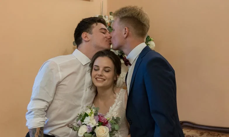 Dacă nu ți-ai fi răsfățat fata, ați fi fost încă împreună – Povestea unei mame care și-a pierdut fiul și nepoata din cauza principiilor moderne