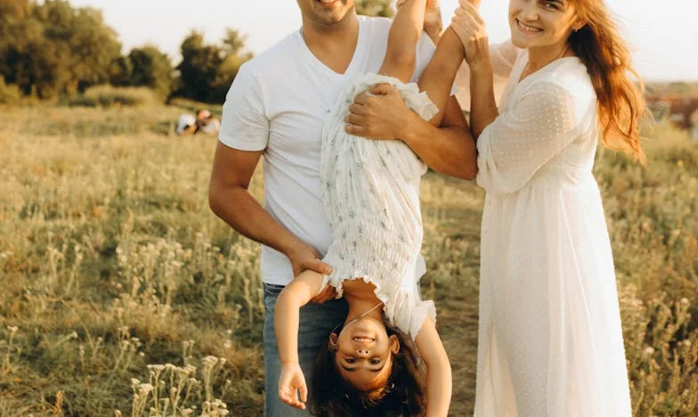 Invitația socrilor: O poveste despre promisiuni, așteptări și dezamăgiri