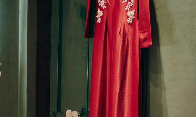 „Драго ми је што ћеш родити моје дете, али ја одлазим“ – Исповест једне Српкиње између љубави и самоће