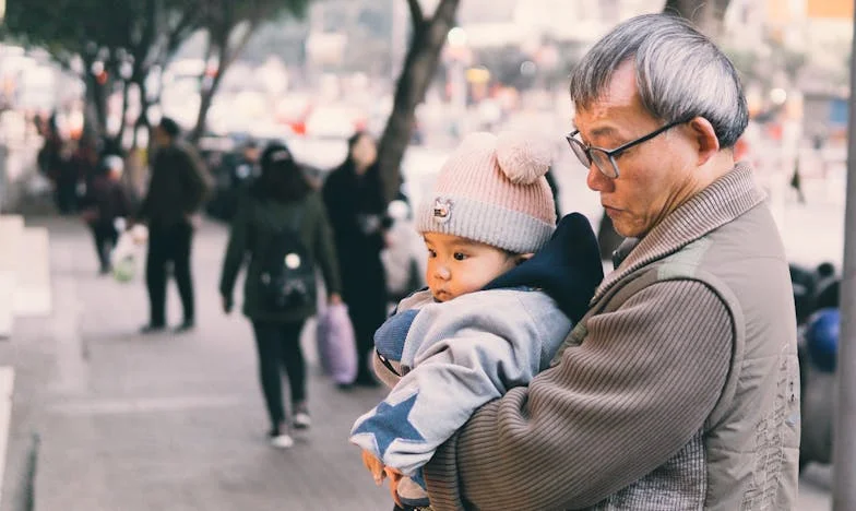 Kada su Jelena i svekrva otišle na pijacu, ja sam tiho spakovala kofere: Ispovest jedne Srpkinje o slobodi i porodičnim očekivanjima