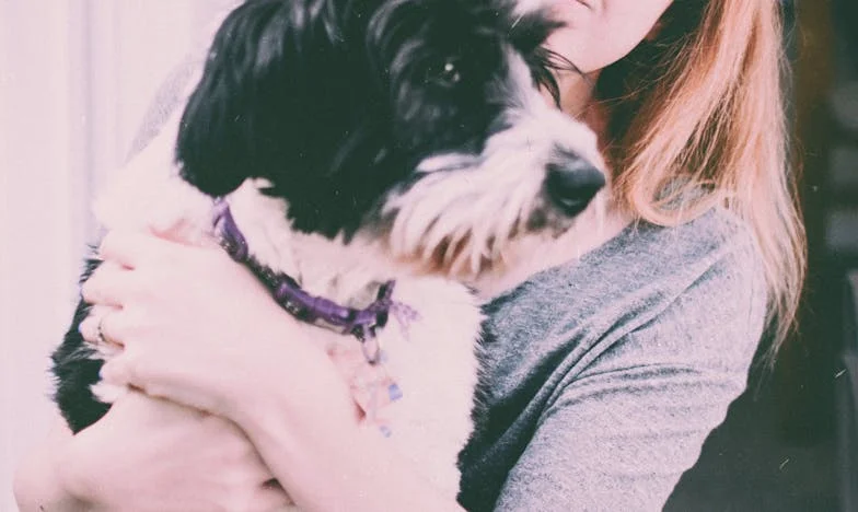 Kada te porodica izbriše gumicom: Priča o sestri, nasledstvu i gorkoj pravdi