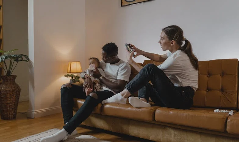 Mali borac iz Novog Sada: Kako sam sa sedam godina pobedio bolest i dirnuo porodicu svojom pesmom