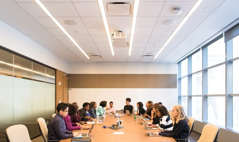 Moj muž me upoređuje sa ženom svog prijatelja: ali on ne vidi našu stvarnost