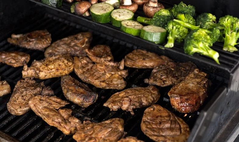 Račun u Kanti: Priča o Skrivenim Troškovima i Poverenju