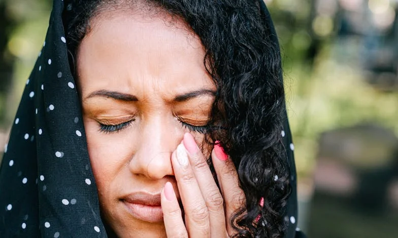 Senke iz detinjstva: Priča o oproštaju