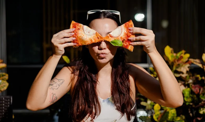 Sliby, které se rozpadly: Příběh o zradě a nových začátcích