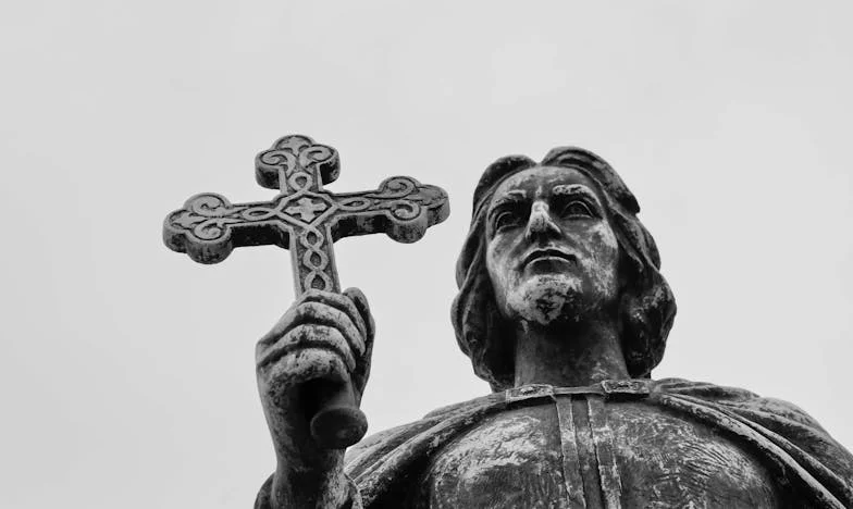 Když tchyně rozhoduje za nás: Příběh o rodinných hranicích a odvaze říct ne