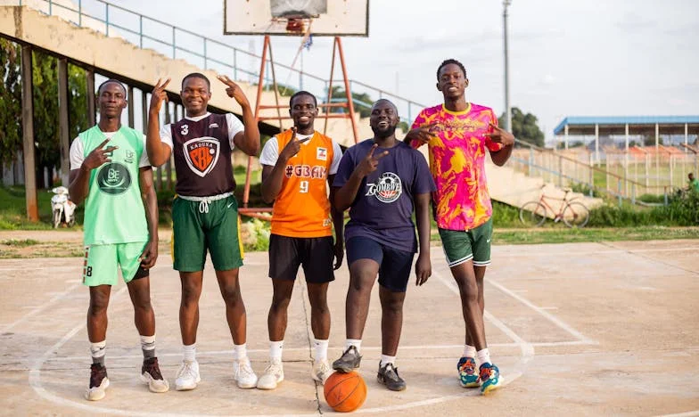 Moje švagrová se vzdaluje: Cesta naší rodiny k pochopení a jednotě