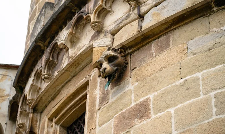 Nevítaná návštěva: Tchyně za dveřmi mého domova