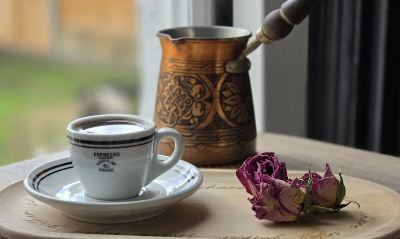 Podepiš mi všechno! Proč jí věříš? Snaží se tě okrást!