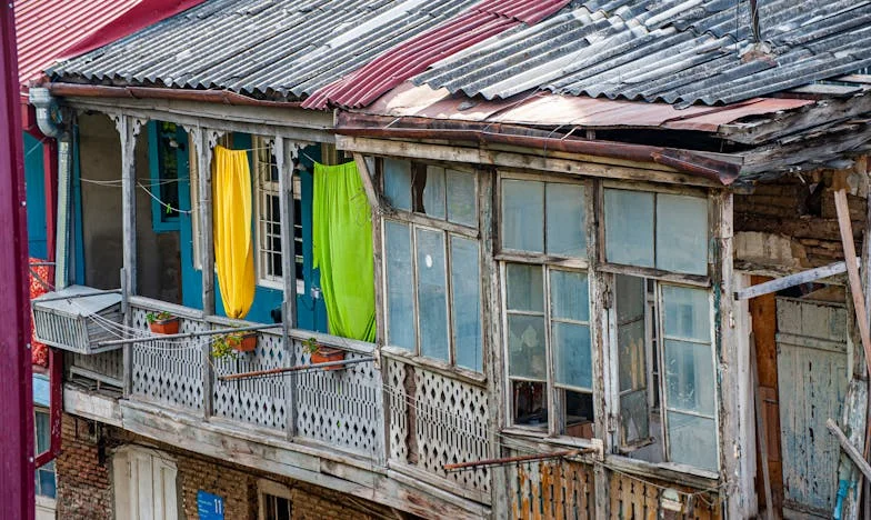 „To je ženská práce, ty to udělej!“: Když mi sedmiletý syn odmítl uklidit hračky, zlomilo se ve mně něco, co jsem roky dusila