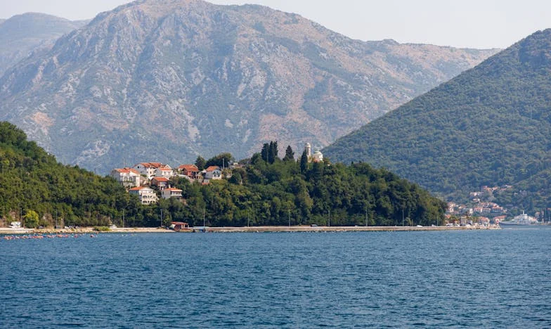 Chci si tě vzít, ale chci vlastní děti. Pojďme si o tom promluvit. Honza nám může stát v cestě.