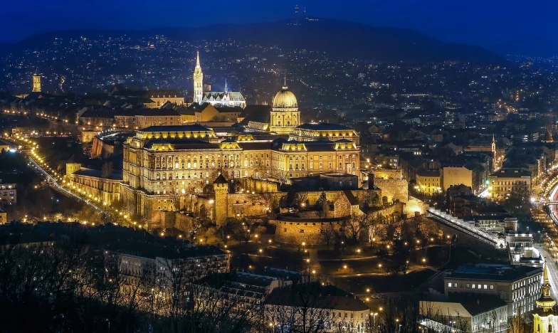 „Nevím, kolik táta dostává důchod, a vlastně mě to nezajímá“ – Cesta syna z lhostejnosti k pochopení