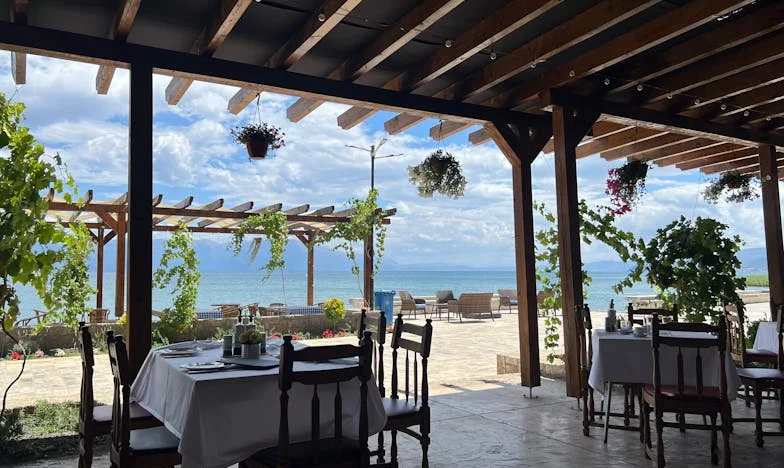 Byt, který nás málem rozdělil: Jak jsem našla klid v modlitbě uprostřed rodinné bouře