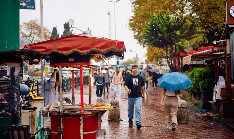 Když se domov rozpadá: Příběh o zradě, odvaze a novém začátku