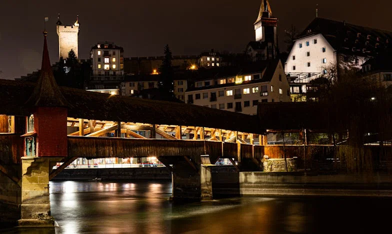 Mezi láskou a nepochopením: Když vlastní matka zraňuje víc než svět