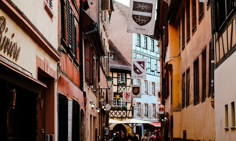 Jejich peníze, můj život: Příběh dcery, která nikdy nebyla dost dobrá