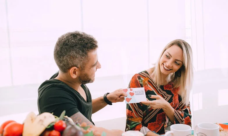 Když jsem na svatbě synova přítele poznala nevěstu, zhroutil se mi svět