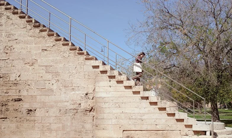 Na hraně: Když rodinné pouto dusí lásku