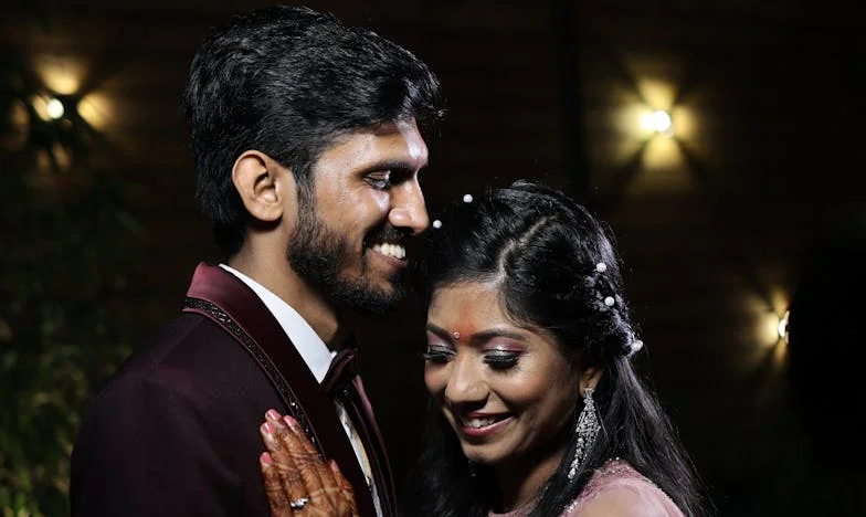 Když pravda bolí: Příběh zrady, přátelství a jednoho dítěte