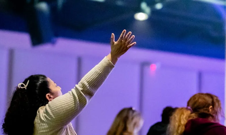 Za zavřenými dveřmi: Pravda o dokonalém manželství Kamily a Tomáše