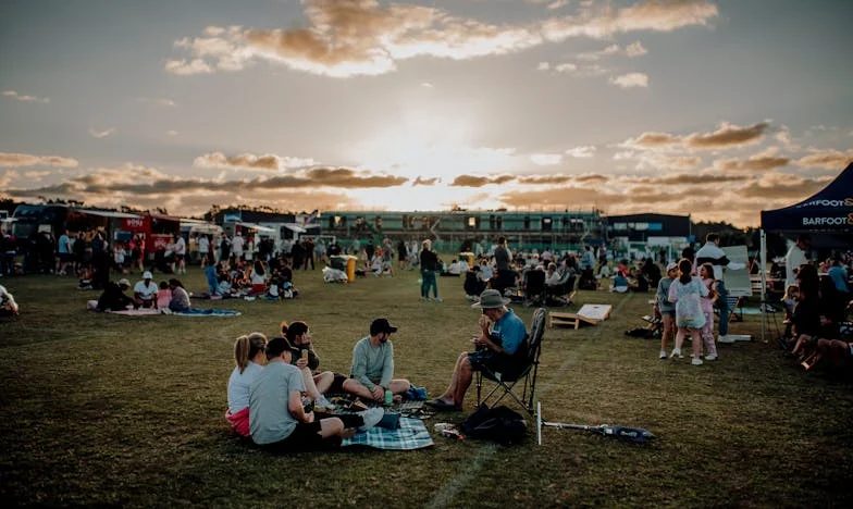 Příliš mladá na mámu: Můj život jako dospívající matka v Praze