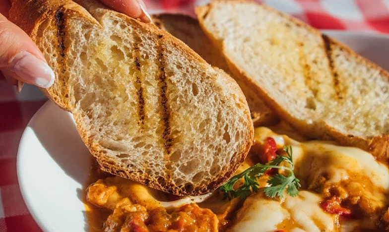 Tchyně mi vzala všechno – i konvici! Bouře za zavřenými dveřmi české domácnosti