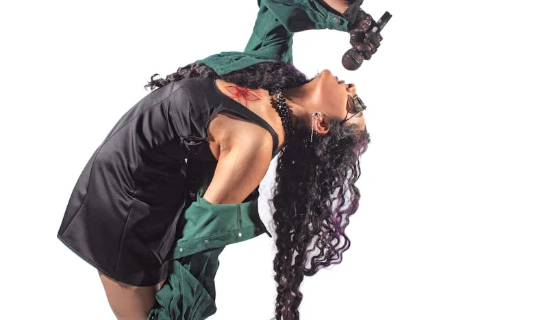 Zrada mezi čtyřmi stěnami: Měla jsem poslouchat mámu?