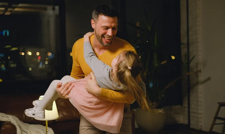 Dnes jsem svého syna a snachu vyhodila z domu – když jsem pochopila, že můj život není jejich hotel