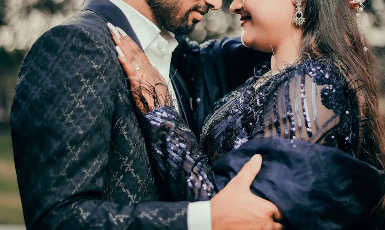 Když se můj syn a jeho žena přistěhovali vedle nás, věřila jsem v šťastný konec – ale pak jsem poznala její pravou tvář