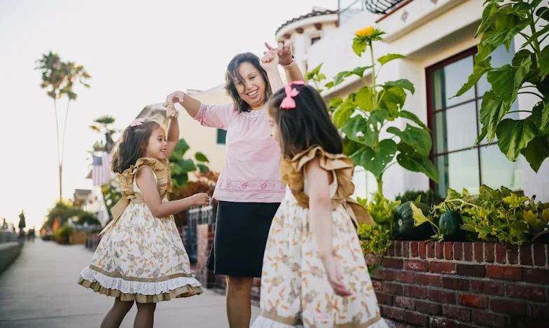 Krev není vždy dost: Příběh o sesterské zradě a rozkladu rodiny