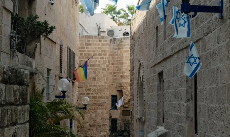 Svatební proslov, který roztrhl rodinu: Pravda za prázdnými stoly a roky skrývanou hanbou