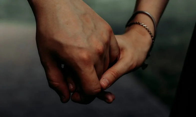 Když přišel účet za svatbu: Pravda, která roztrhla naši rodinu