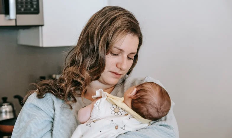 Můj manžel a švagrová se dohodli, že budu hlídat její dítě – já jsem ale na mateřské, ne zadarmo chůva