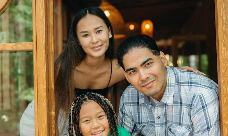 Nejsem zdravotní sestra: Jak jsem se snažila získat zpět svůj život v české rodině