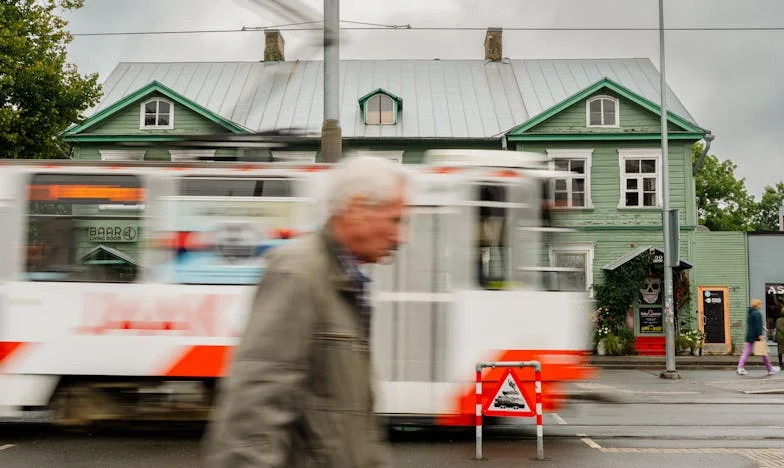 Когато домът се срути: Историята на един баща от Пловдив