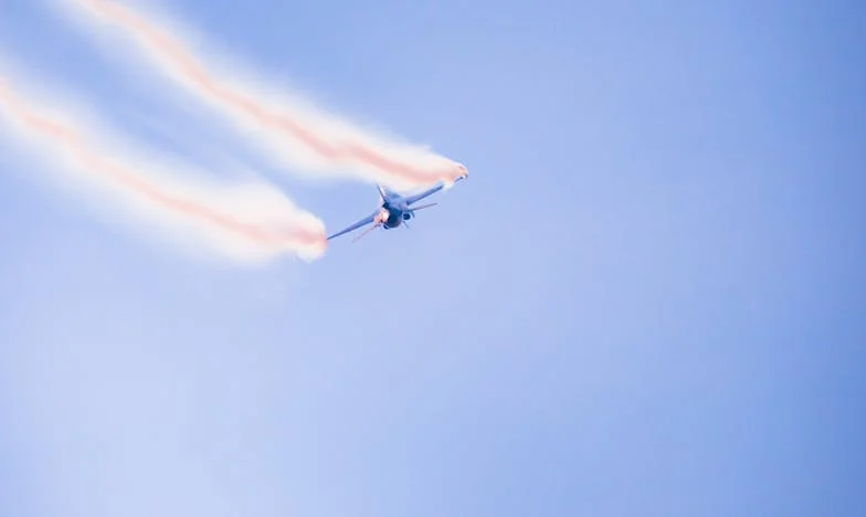 Сватбена рокля и семейни войни: Историята на един български сватбен ден