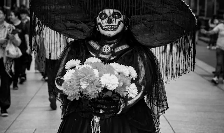 Свекърва пред вратата ми: Имам ли право на свой мир?