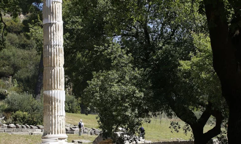 Изгонена от дома заради бременност: Десет години по-късно родителите ми се върнаха с молба за помощ