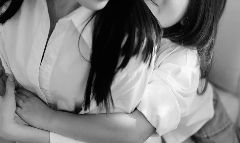 Писмото в старата рокля – когато съдбата те намира в най-тъмния ти час