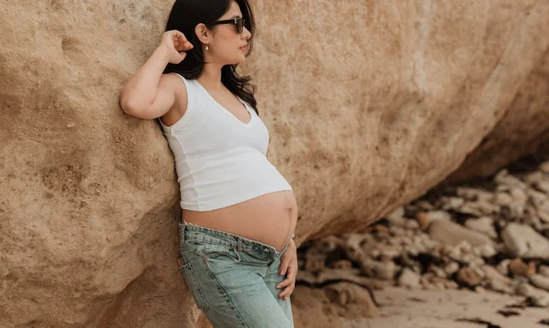 Портфейлът на мъжа ми, моят затворнически зид: Моята битка за свобода в леден брак