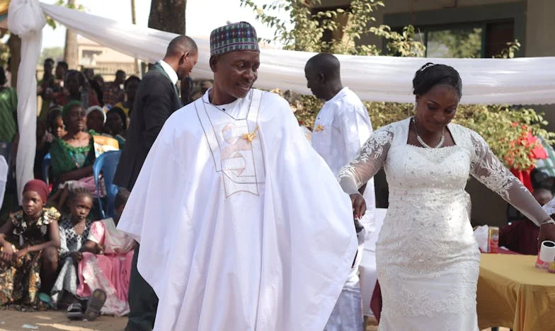 Парапетипарти по български: Когато гостуването се превърна в кошмар