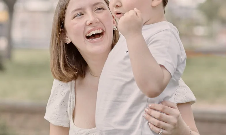 Под тежестта на греха: Историята на едно българско семейство между истината и любовта