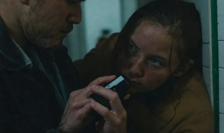 Сбогом на кръстопътя: История за загубата и прошката на един баща