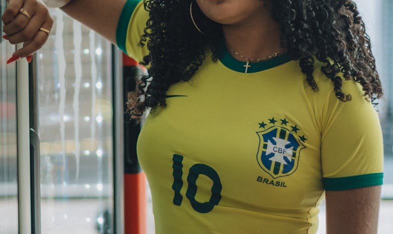 Седемдесет години и една мечта: Цената на един майчин празник