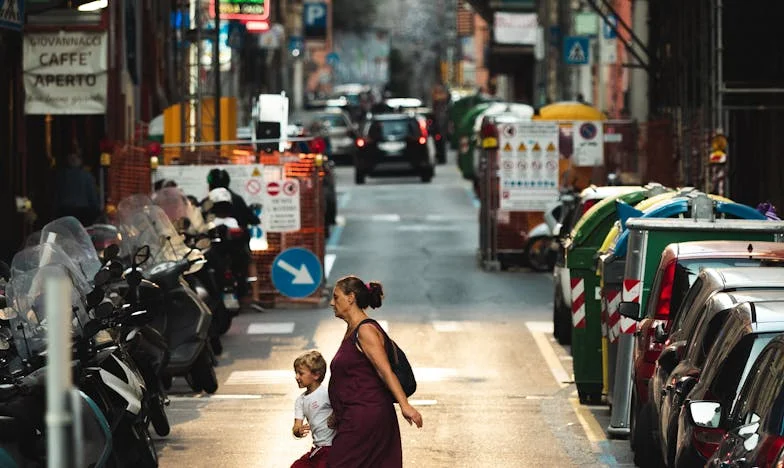 Изгнана от сватбата на пастроката ми: Бях ли някога част от това семейство?