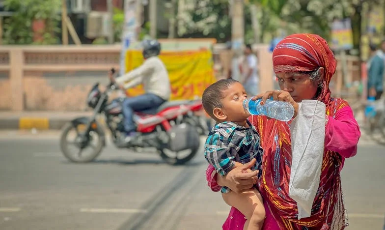 Гостенка в собствения си дом: Историята на една българска снаха
