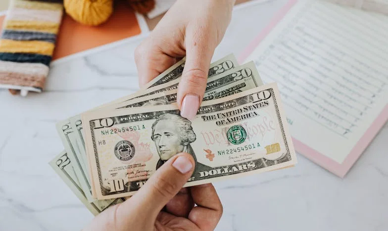 Когато баба Станка влезе в нашия дом: История за прошка и ново начало